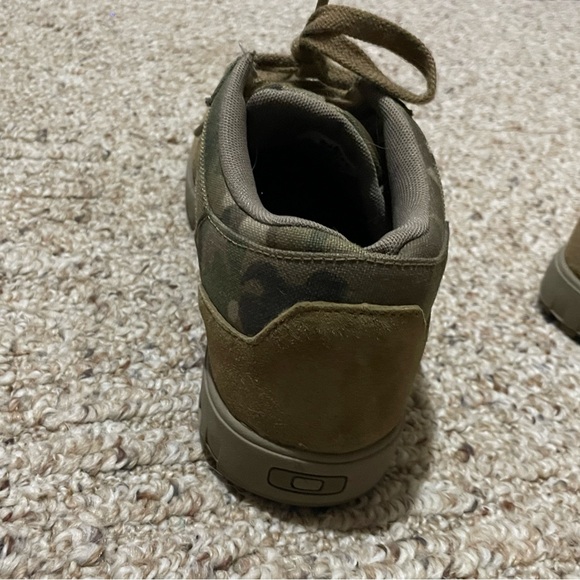 Oakley men’s shoes - Picture 11 of 12